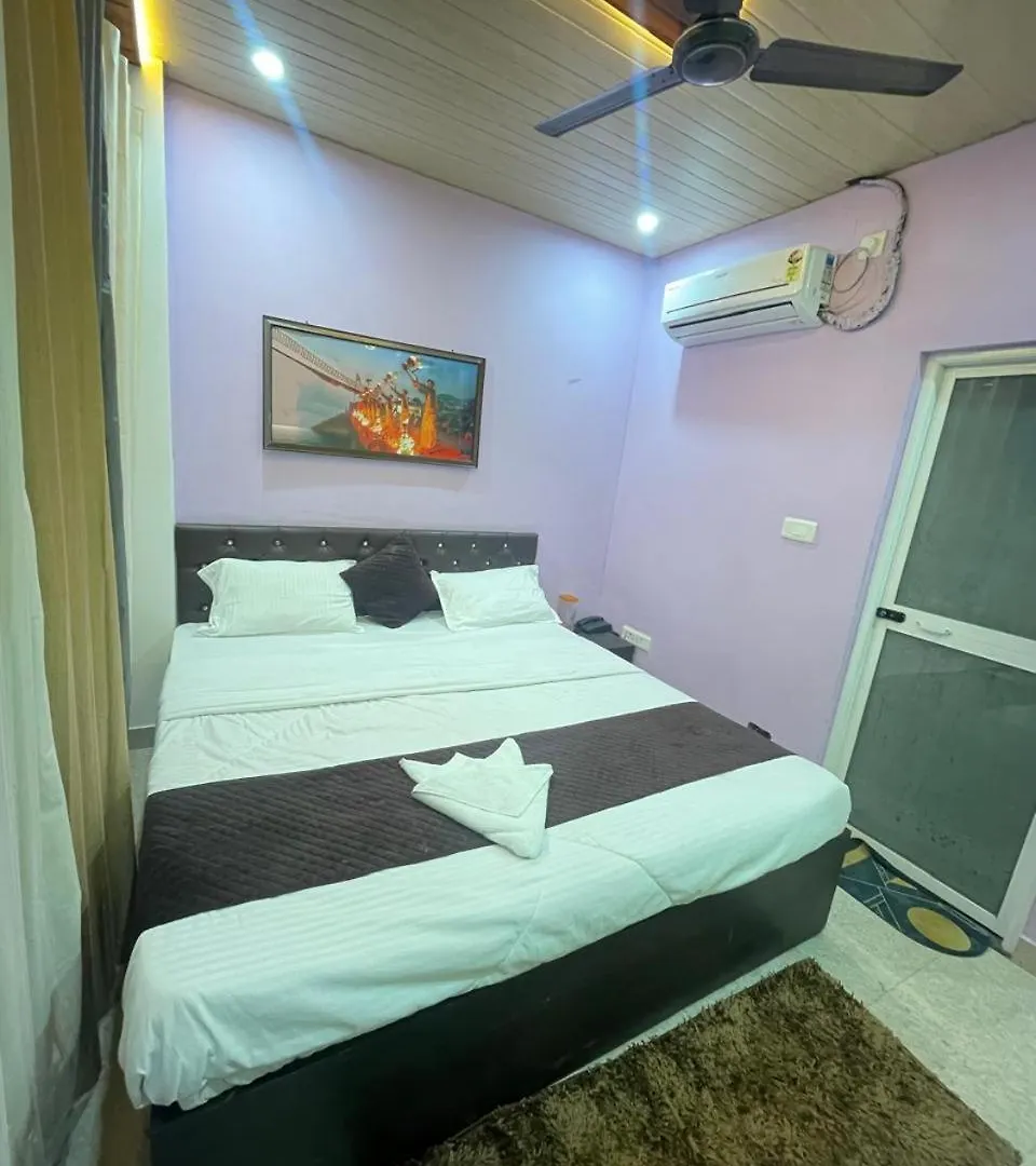 Shiv Darshan Home Stay Varanasi 4*,