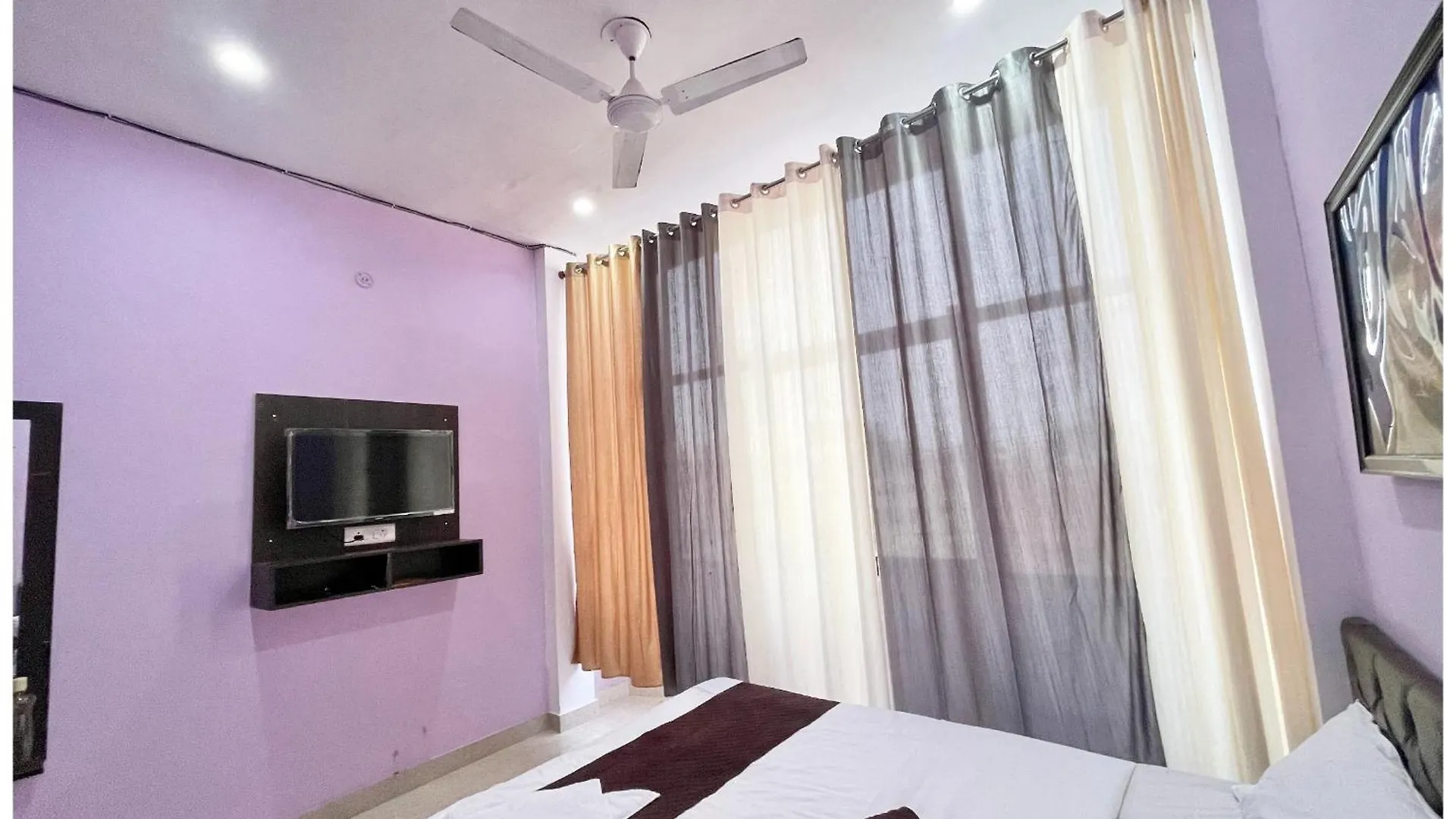 Shiv Darshan Home Stay Varanasi India