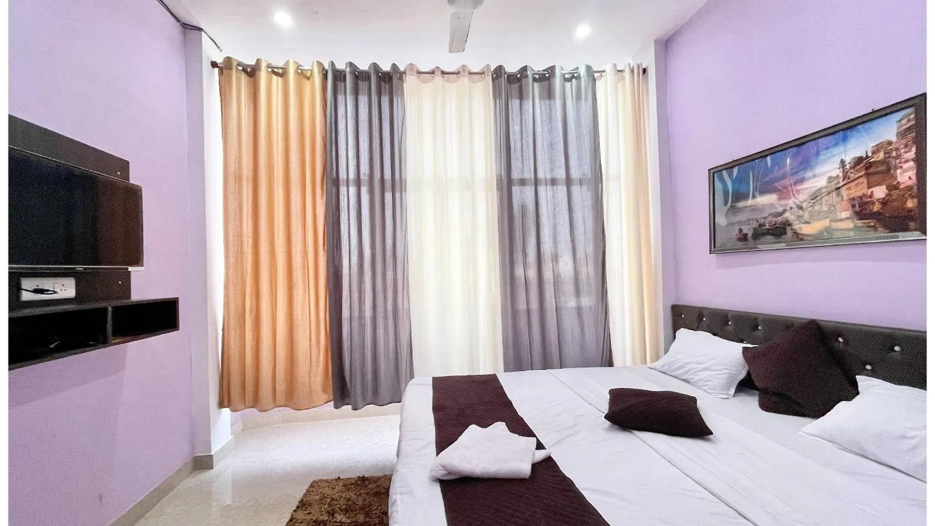 Shiv Darshan Home Stay Varanasi Hotel
